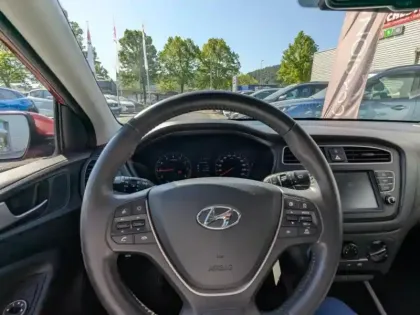 Photo 12 Hyundai I20  1.2 84ch Intuitive