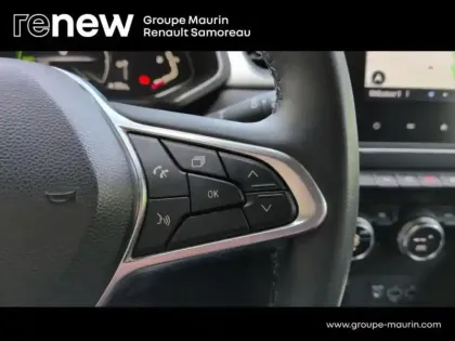 Photo 14 Renault Captur  1.6 E-Tech hybride 145ch Intens -21