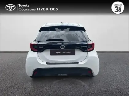 Photo 15 Toyota Yaris  116h Design 5p MY22