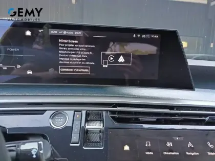 Photo 23 Peugeot 3008  Hybrid 136 e-DCS6