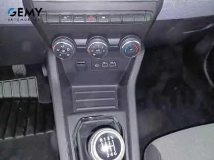 Photo 13 Renault Clio  TCe 90