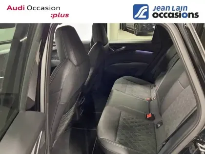 Photo 16 Audi Q4  e-tron 45 285 ch 82 kWh