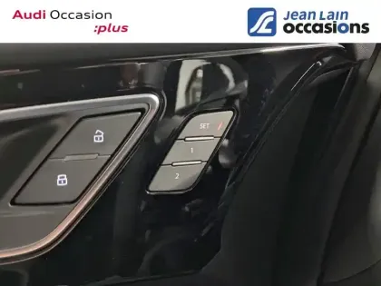 Photo 19 Audi Q4  e-tron 45 285 ch 82 kWh