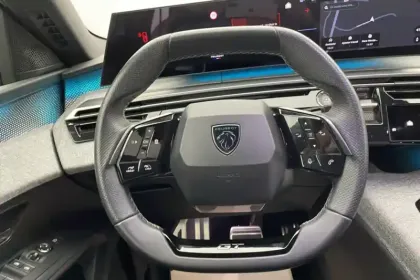 Photo 10 Peugeot 3008  Hybrid 136 e-DCS6