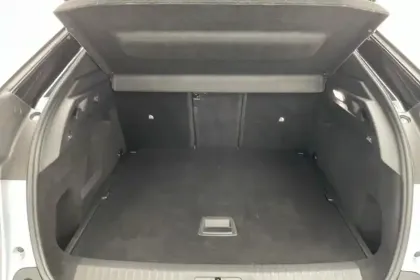 Photo 11 Peugeot 3008  Hybrid 136 e-DCS6