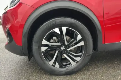 Photo 12 Peugeot 2008  PureTech 130 S&S EAT8