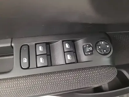 Photo 49 Citroën C3 Aircross  PureTech 110 S&S BVM6