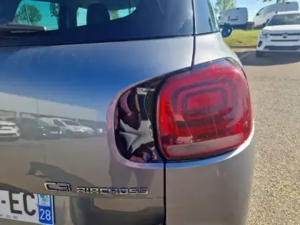 Photo 16 Citroën C3 Aircross  PureTech 110 S&S BVM6