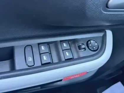 Photo 23 Citroën C3 e- 113 ch autonomie confort