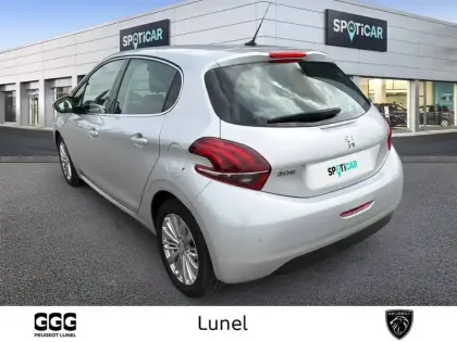 Photo 6 Peugeot 208  1.2 PureTech 110ch S&S BVM5