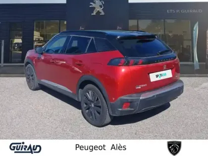 Photo 7 Peugeot 2008  Electrique 136 ch