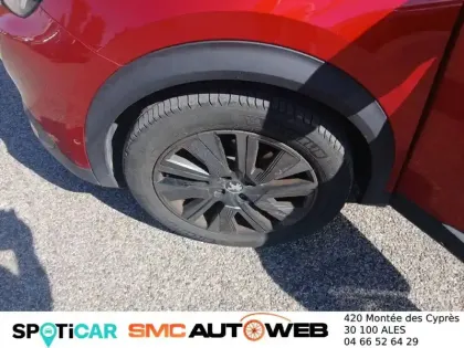 Photo 32 Peugeot 2008  Electrique 136 ch