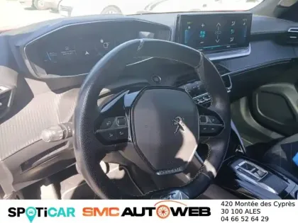 Photo 29 Peugeot 2008  Electrique 136 ch