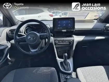 Photo 17 Toyota Yaris  Cross Hybride 116h AWD-i