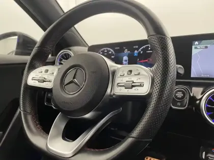 Photo 23 Mercedes Classe A  200 d 8G-DCT