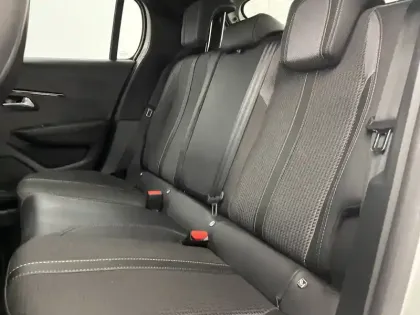 Photo 14 Peugeot 208  Electrique 50 kWh 136ch