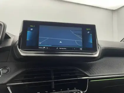 Photo 19 Peugeot 208  Electrique 50 kWh 136ch