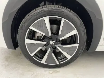 Photo 16 Peugeot 208  Electrique 50 kWh 136ch