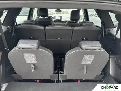 Photo 19 Peugeot 5008  Hybrid 136 e-DCS6