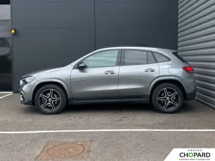 Photo 35 Mercedes GLA  250 e Hybrid EQ 8G-DCT