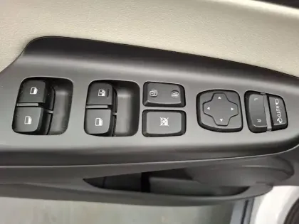 Photo 30 Hyundai Kona  Hybrid 141