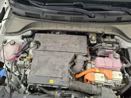 Photo 40 Hyundai Kona  Hybrid 141