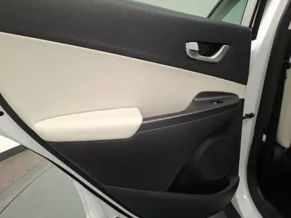 Photo 22 Hyundai Kona  Hybrid 141