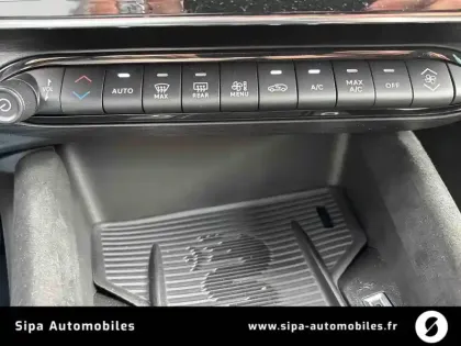 Photo 15 Alfa Romeo Junior  1.2 Ibrida 145 ch e-DCT6