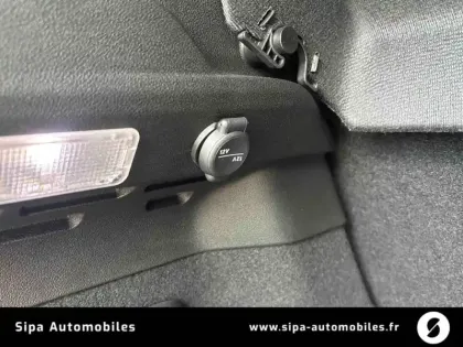Photo 21 Alfa Romeo Junior  1.2 Ibrida 145 ch e-DCT6