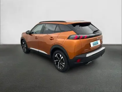 Photo 6 Peugeot 2008  PureTech 130 S&S EAT8