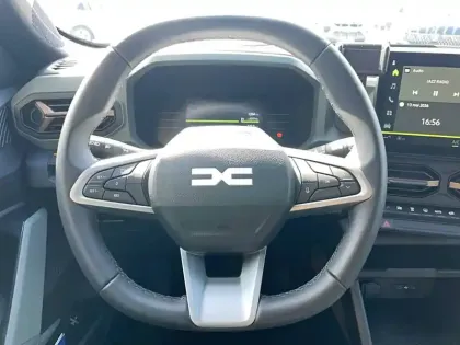 Photo 8 Dacia Duster  Hybrid 140