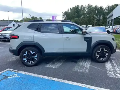Photo 23 Dacia Duster  Hybrid 140