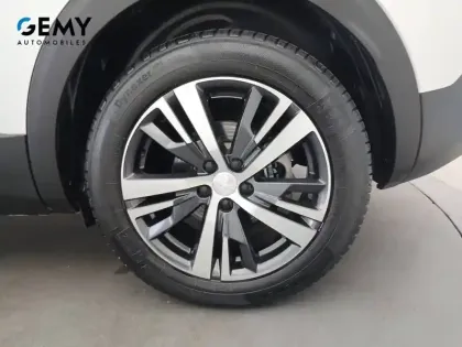 Photo 27 Peugeot 3008  Puretech 130ch S&S EAT8