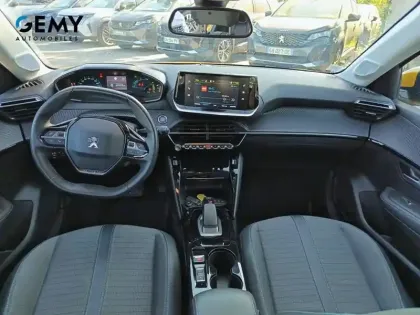 Photo 7 Peugeot 208  Electrique 50 kWh 136ch