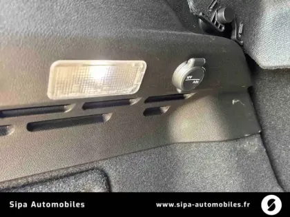 Photo 16 Alfa Romeo Junior  Elettrica 156 ch