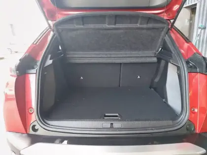 Photo 5 Peugeot 2008  PureTech 130 S&S BVM6