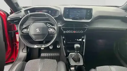 Photo 40 Peugeot 2008  PureTech 130 S&S BVM6