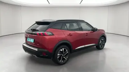 Photo 25 Peugeot 2008  PureTech 130 S&S BVM6