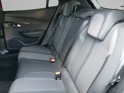 Photo 11 Peugeot 2008  PureTech 130 S&S BVM6