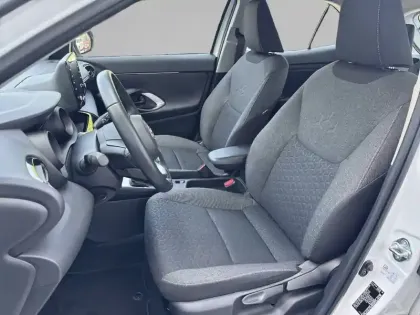 Photo 10 Toyota Yaris  Cross Hybride 116h 2WD