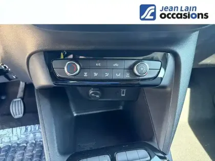 Photo 13 Opel Corsa  1.2 Turbo Hybrid 110 ch Autom