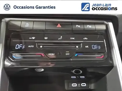 Photo 17 Volkswagen T-roc  1.0 TSI 116 Start/Stop BVM6