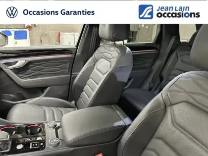 Photo 10 Volkswagen Touareg  3.0 V6 eHybrid 462 ch Tiptronic 8 4Motion
