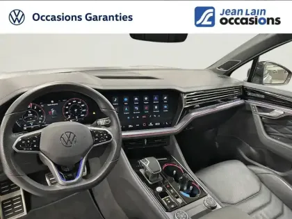 Photo 13 Volkswagen Touareg  3.0 V6 eHybrid 462 ch Tiptronic 8 4Motion