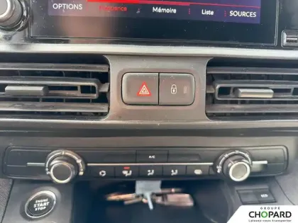 Photo 19 Peugeot Partner  FOURGON LONG 950 KG BLUEHDI 130 S&S EAT8