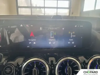 Photo 12 Mercedes GLA  200 d 8G-DCT