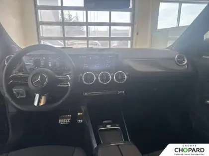 Photo 14 Mercedes GLA  200 d 8G-DCT