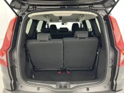 Photo 26 Dacia Jogger  Hybrid 140 7 places GSR2