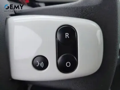 Photo 13 Renault Twingo  III SCe 65