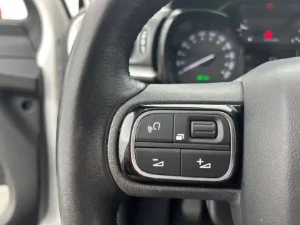 Photo 17 Citroën C3  PureTech 82 S&S BVM5